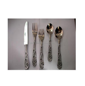 ช้อนทองเหลืองจริงชุดช้อนส้อมชุดเครื่องใช้บนโต๊ะอาหารชุดมีดสแตนเลสสำหรับงานแต่งงานของขวัญงานแฮนด์เมดสำหรับใช้ในโรงแรม - Product Image 3