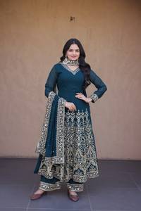 Conjunto de Vestido Anarkali, Pantalón y Dupatta Más Vendido, con Bordado de Lentejuelas Multicolor, Vestido Moderno - Product Image 4