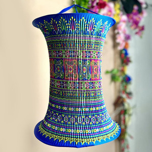 Luces decorativas bohemias para interiores y exteriores, faroles de tela brocada de bambú, faroles étnicos en venta - Product Image 4