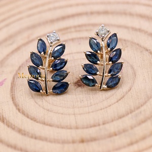 Boucles d'oreilles clous en or jaune massif 14 carats avec saphir bleu marquise et accent de diamant, bijoux fins en pierres précieuses pour femmes, vente en gros - Product Image 5