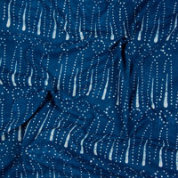 Tissu en coton imprimé à la main bleu indigo organique 120 g/m², tissé léger et écologique pour rideaux, couvre-robes, filles