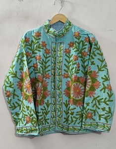 เสื้อแจ็คเก็ตปักลายดอกไม้สีฟ้าคอตั้งแขนยาวสไตล์โบโฮวินเทจทรงหลวม - Product Image 2