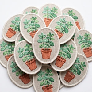 Patch brodé motif souris des champs endormie et crête de rongeur de prairie, pour vêtements d'extérieur, direct usine - Product Image 3