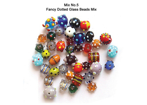Perles de verre fantaisie multicolores à pois, mélange parfaitement conçu par des artisans pour la fabrication de bijoux, prix d'usine en gros pour grossistes indiens - Product Image 3