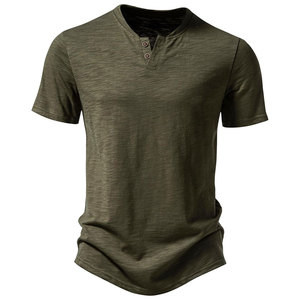 Camiseta Henley de Manga Corta para Hombre, Tela de Algodón Premium, Diseño Personalizado, Ropa Casual de Verano para Gimnasio, OEM ODM, MOQ Bajo, Precio Directo de Fábrica - Product Image 5