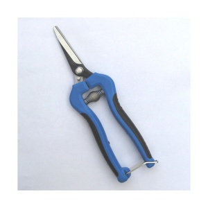 Tijeras para Hilos de Acero Inoxidable SE-S71725, Agarre Cómodo, Multiusos, Curvadas, para Sastre, Hechas en Taiwán - Product Image 1