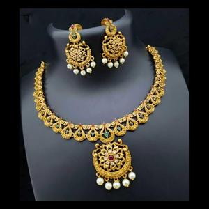 Matte Floral Short Pearl Necklace and Earring Set-Wedding Alloy Fashion Jewelry - Product Image 1