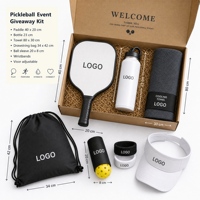 Pickleball evenement giveaway kit met aangepast logo: racket, fles, koelhanddoek, trekkoordtas, pet, sportartikelen groothandel voor clubs