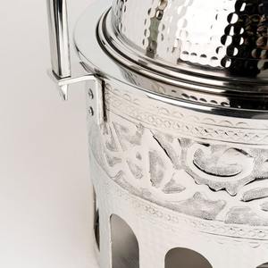 Moderno calentador de comida de acero inoxidable martillado con caligrafía árabe en relieve, con tapa colgante, súper redondo, para catering de Ramadán. - Product Image 6