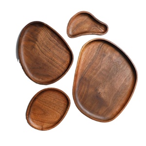 จานรองไม้สีขาวทรงกลม ขอบแกะสลักตกแต่ง สไตล์บ้านไร่ จานไม้ขนาดใหญ่สำหรับเสิร์ฟ - Product Image 1