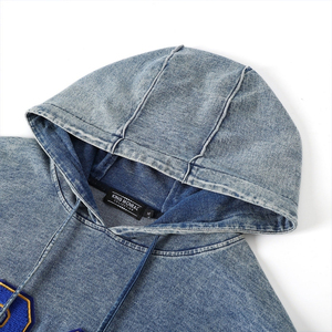 Sudadera con Capucha de Mezclilla Azul Claro Unisex, Bordado con el Número 1922 en Chenilla, Manga Larga, Bolsillo Canguro, Estilo Casual Urbano - Product Image 3
