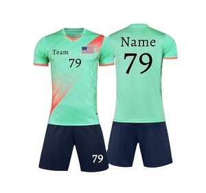Uniforme de Fútbol Sublimado Personalizado, Transpirable, 100% Poliéster, de Secado Rápido, Diseño Personalizado para Equipos - Product Image 2