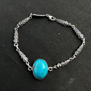 Bracelet réglable de luxe en argent sterling avec turquoise bleue naturelle ovale, pierre de naissance de décembre, cadeau délicat pour elle - Product Image 1