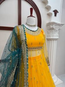 Conjunto de Lehenga Amarillo, Vestido Anarkali Bordado con Dupatta de Tela de Red, Traje Tradicional Indio para Bodas - Product Image 2