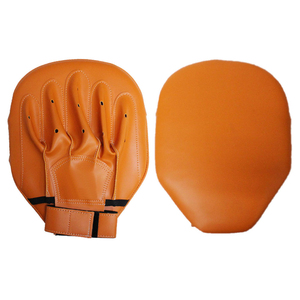 Mitaines de frappe personnalisées en cuir pour MMA, avec sangle de poignet réglable, équipement d'entraînement de boxe, vente en gros 2026 - Product Image 1