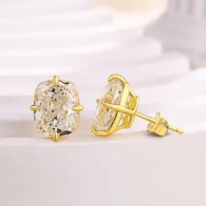 Pendientes de Diamante Cultivado en Laboratorio con Corte Cojín de 4.00Ct, EF/VS1, Oro Amarillo de 14k - Product Image 1