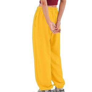 Nouveau pantalon de jogging évasé décontracté de qualité supérieure pour homme, avec taille élastique et coupe évasée superposée, en coton tricoté et toile. - Product Image 2