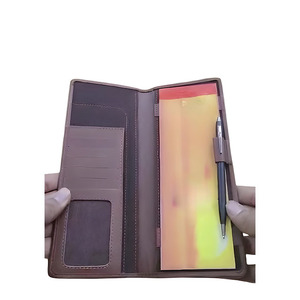 Portefeuille long classique en cuir véritable marron avec porte-chéquier, porte-cartes et multiples compartiments pour usage quotidien - Product Image 1