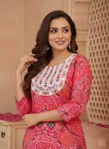 Conjunto de Kurta y Pantalón Recto de Algodón Rosa Estampado, Cuello Redondo, Largo hasta la Pantorrilla, Traje Étnico de Uso Diario para Mujer, Tallas M, L, XL, XXL - Product Image 3