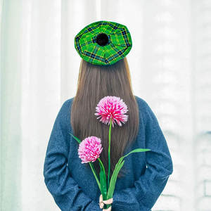 Chapeau écossais Tam o Shanter, bonnet traditionnel en tartan avec pompon, casquette plate en laine acrylique, taille unique - Product Image 5