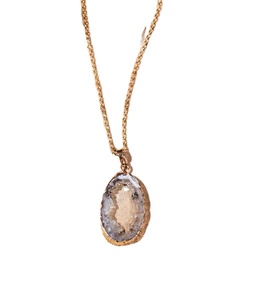 Collier en pierre brute d'agate naturelle, fait main, personnalisable, écologique, pierre précieuse de guérison, cadeaux pour ami - Product Image 3