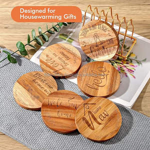 Dessous de verre en bois gravé pour boissons avec support Cadeaux de pendaison de crémaillère pour la décoration de la maison Dessous de verre en bois - Product Image 3