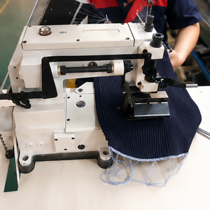 VMA Machine à coudre industrielle 12 aiguilles avec commande de pied presseur et de levage pour coupe-fil, idéale pour l'habillement - Product Image 2