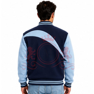 Chaqueta Letterman Azul Cielo de Último Diseño con Mangas en Contraste, Material Premium, Estilo Casual Urbano - Product Image 4