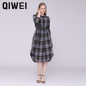 Robes chemise surdimensionnées à manches courtes avec ceinture boutonnée <span class=keywords><strong>Robe</strong></span> décontractée longue pour femmes grande taille - Product Image 1