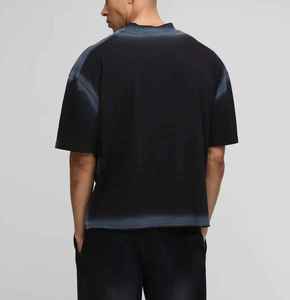 Camiseta de Hombre de Primera Calidad, 100% Algodón, con Logotipo Impreso Digitalmente, Lavada con Piedras, Corte Holgado, con Características Antiarrugas y Transpirables - Product Image 3