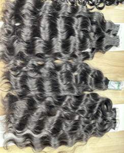 Usine Dernière Couleur Naturelle Bande Ins Extensions de Cheveux Humains Vierge Naturel Ondulé Bande Ins Cheveux Humains - Product Image 3