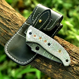 Cuchillos plegables para exteriores con forma de hoja para caza, pesca y preparación de comidas en campamentos. - Product Image 3