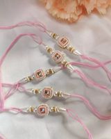 Bracelet artisanal classique personnalisé en perles d'imitation avec clochettes, cadeau unisexe pour frère et sœur, festival Raksha Bandhan