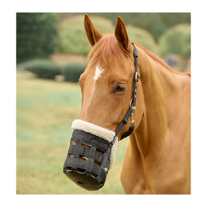 Muserolle d'équitation impériale réglable en nylon et acier inoxydable avec fourrure pour l'extérieur - Product Image 2