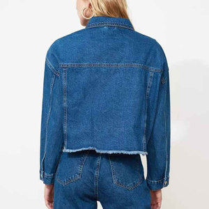 Women's Cropped Denim Trucker Jacket With Frayed Hem Zipper Closure Full Sleeve Turn-down Collar Autumn Style - Product Image 5