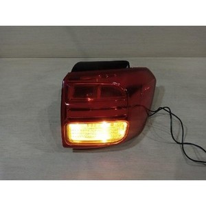 ไฟท้ายรถคาร์นิวัลมือสอง ขวา รุ่น 92402A9500 - Product Image 3