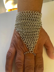 ดอกไม้ประดับมือแบบโซ่โลหะรูปห่าน - Product Image 4