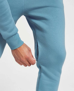 Conjunto de chándal para hombre de alta calidad OEM | Chándal deportivo de algodón transpirable ajustado de lana de tecnología deportiva para hombre - Product Image 5