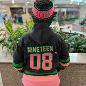 เสื้อฮู้ดฮอกกี้สีดำล้างสีแบบ AKA ปักลายตัวอักษรกรีก ยูนิเซ็กส์ สวมใส่สบาย สไตล์สตรีทแวร์ ทรงพอดีตัว - Product Image 4