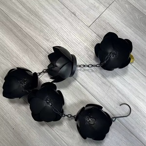 Fabricante y Exportador de Cadenas de Lluvia de Hierro Personalizadas, Proveedor de Cadenas de Lluvia Decorativas Florales para el Hogar, Tamaño Personalizado - Product Image 4