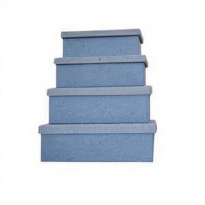 Denim de haute qualité, porté avec passion, maintenant utilisé pour la fabrication de papier, chiffons de denim recyclé (jeans) pour boîtes en carton - Product Image 1