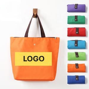 Sac de courses réutilisable de grande capacité en Oxford 600D, vente en gros OEM, résistant à l'eau, pliable, sac fourre-tout écologique pour l'épicerie, impression de logo - Product Image 1