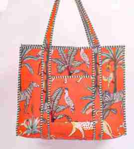 Sac fourre-tout matelassé en coton doux fait main, imprimé jungle orange, style bohème, motif animalier, grand format, pour la plage, l'été et l'usage quotidien, tendance - Product Image 2