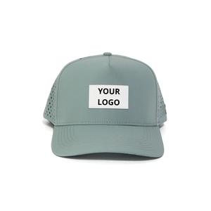 Gorra de Golf Impermeable OEM con Logotipo Personalizado, Orificios Cortados con Láser, Hebilla Trasera Ajustable, Transpirable, de Secado Rápido, Estilo Snapback, para Uso Diario - Product Image 3