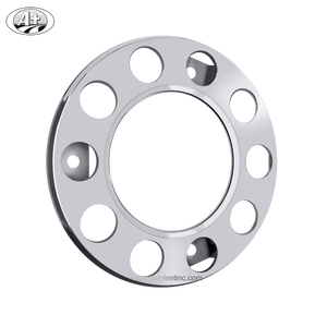 Anillo Protector de Cubierta de Rueda para Camión/Autobús de Acero Inoxidable 225 T304 con Acabado Pulido de Centro Abierto y 3 Soportes - Product Image 1