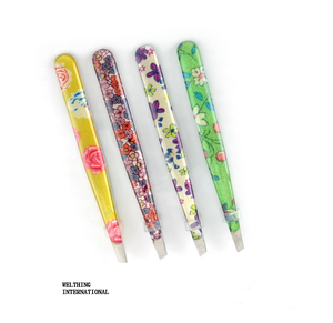 Pinzas para cejas de Punta inclinada de acero inoxidable de calidad profesional con etiqueta privada personalizada, diseños coloridos, bolsa empaquetada para uso de belleza - Product Image 2