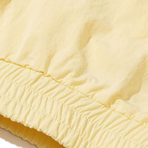 Chaqueta de Nailon con Logotipo Bordado Personalizado, Cortavientos, con Contraste de Color, Diseño de Parches, Ligera e Impermeable - Product Image 6