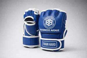 Guantes de Boxeo de Cuero MMA para Hombre, Servicio OEM, Hechos en Pakistán, Ligeros, Absorbentes de Humedad, Correa de Muñeca Ajustable para Adultos - Product Image 3