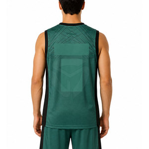 Camiseta de baloncesto premium sin mangas, uniforme de equipo con diseño personalizado de nombre y número del jugador, para deportes al aire libre - Product Image 4