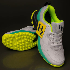 รองเท้าคริกเก็ตแบบมีปุ่มยางคุณภาพพรีเมียมสำหรับผู้ชาย |   รองเท้ากีฬาสำหรับการฝึกซ้อมและการแข่งขันน้ำหนักเบา - Product Image 1